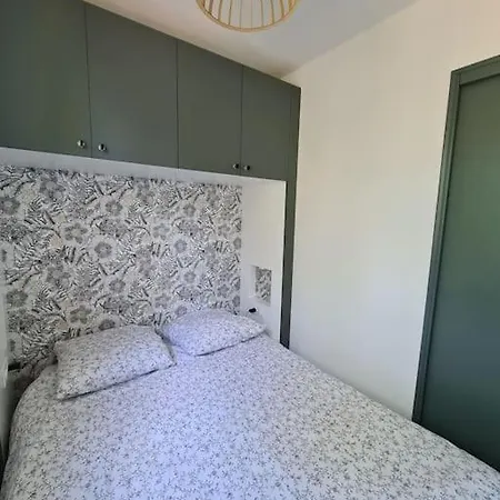 T2 Neuf, Parking Prive,acces Apartment Bandol
