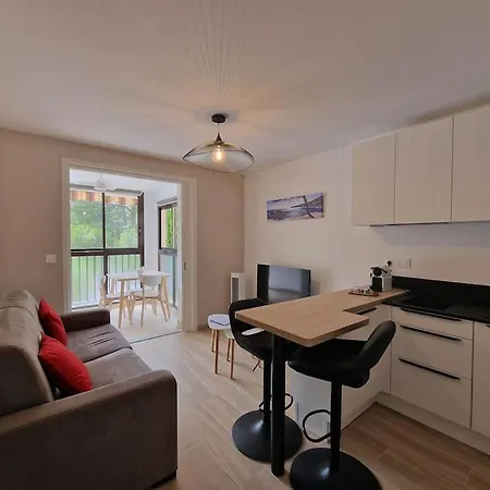 Apartment T2 Neuf, Parking Prive,acces