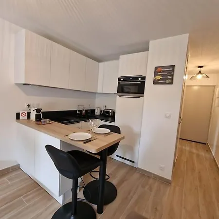 Appartement T2 Neuf, Parking Privé,accès *