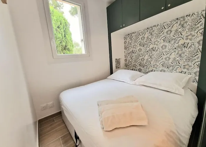 T2 Neuf, Parking Prive,acces Bandol